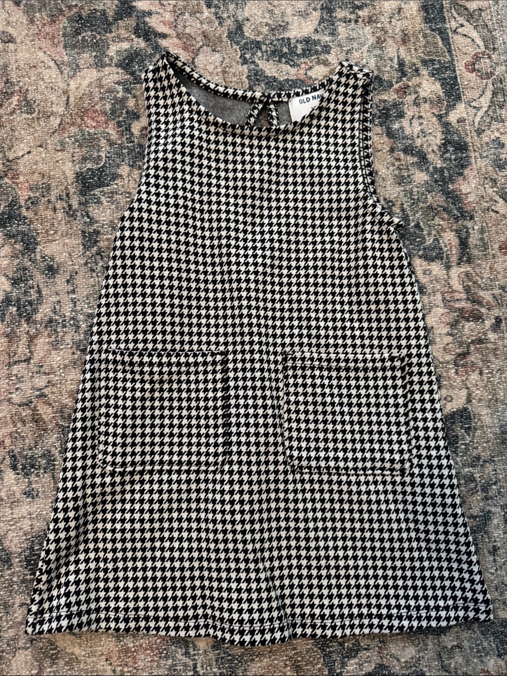 Old Navy Black and White Houndstooth Pocket A-Line Dress